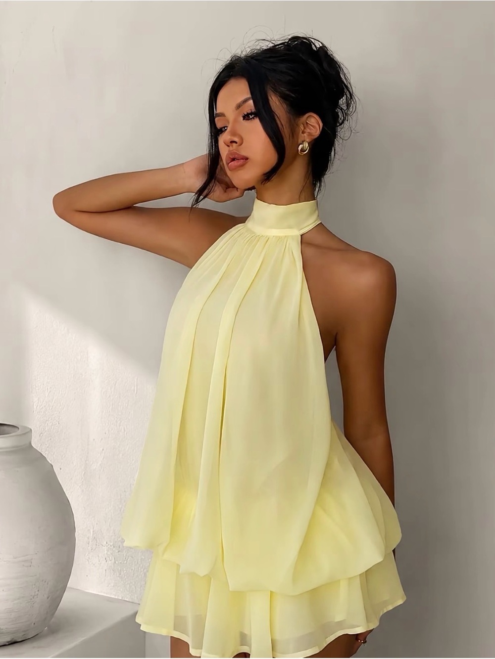 size xs yellow double lined amazon flowy dress with ruffles